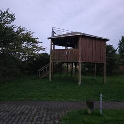 Der Shelter am Morgen