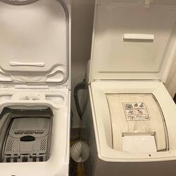 Weird washer & dryer. Quite the challenge figuring them out