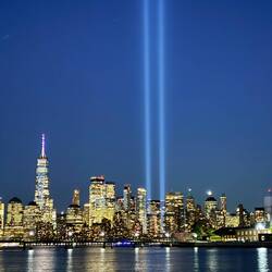 Twin Towers memorial lighting