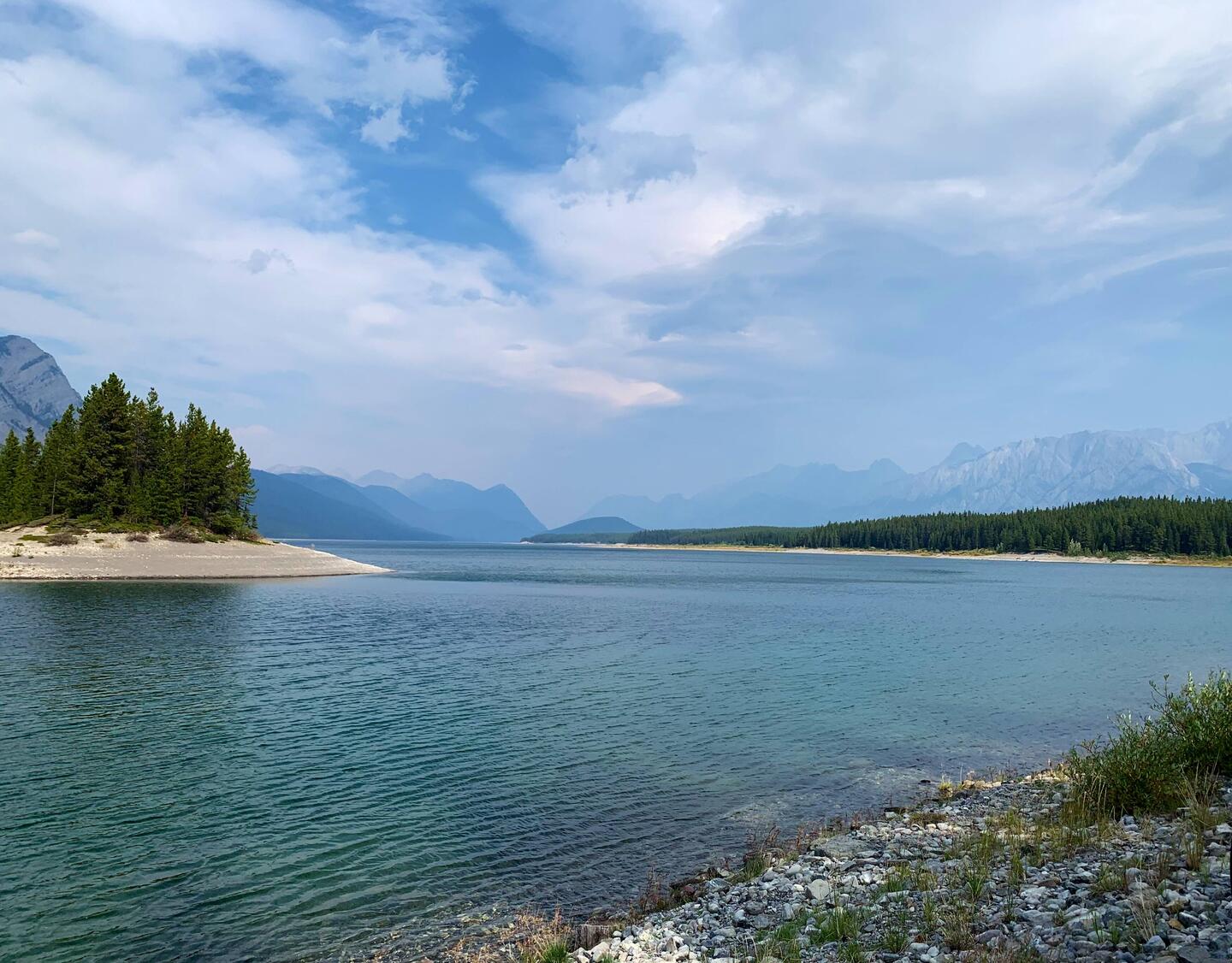 Wanderung am See entlang