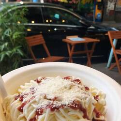 Spaghetti Eis. Das erste seit 1,5 Jahren. Und dazu top👌😎