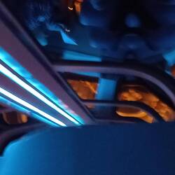 Durch den Tunnel ... der längste, der Connaught Tunnel, ist 8 Kilometer lang.