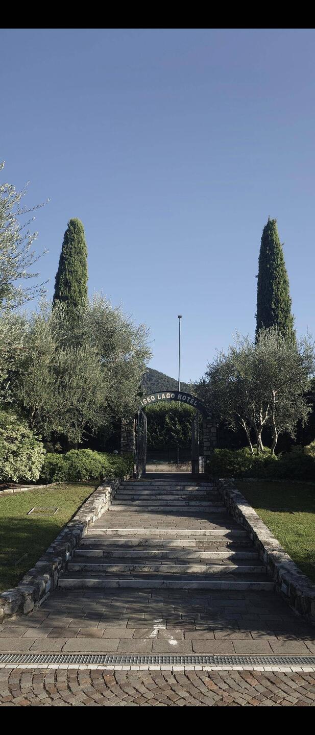 Eingang Hotel Lago Iseo