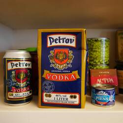 Wodka im Tetrapack. Originalverschlossen!