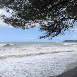 Meeresküste bei Bar (Montenegro)