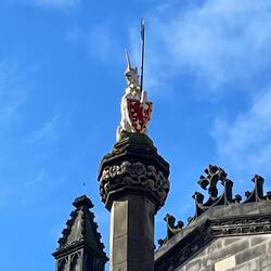 Unicorn on top of Mercat Cross
