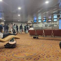 Retard de 6h à Mumbai, donc longue attente à l'aéroport