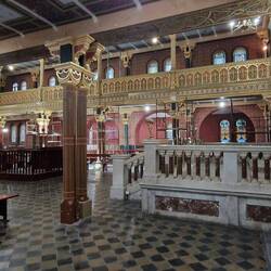 Interieur van deze liberale synagoge