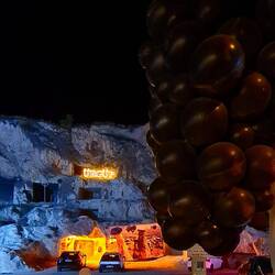 Wie die Filmkulisse aus Feuerstein