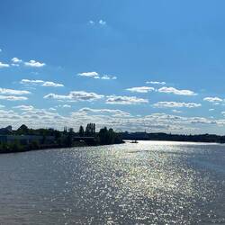 Looking from Pont Jacques Chaban