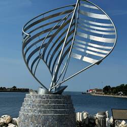 The next few pics are from the sculpture trails park. This is Reflections 2006