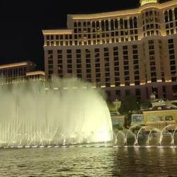 Fontänenshow Bellagio Abends
