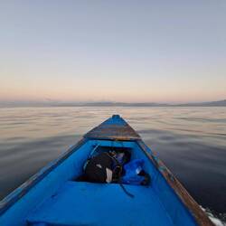 Lol only looked this calm one way, wind comes up mid morning, choppy