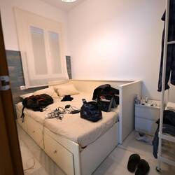 2. Schlafzimmer