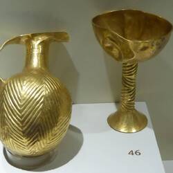 Gold jugs 2500 BC