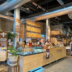 60% - 90 % chocolate. Whatever you wish