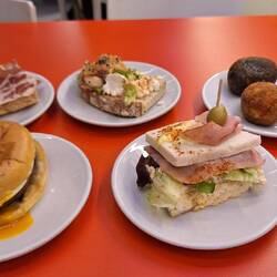 We earned our breakfast after this morning's walk.