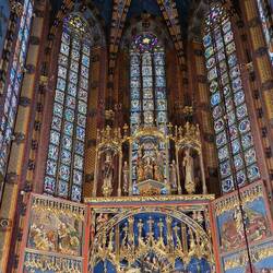 Het beroemde oude altaarstuk met de slapende Maria