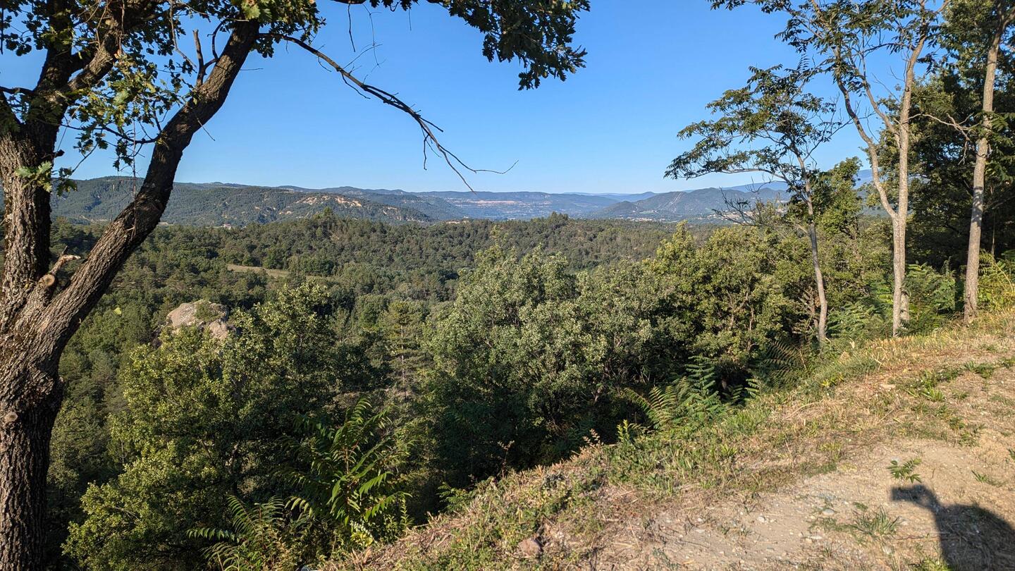 The countryside around Digne.
