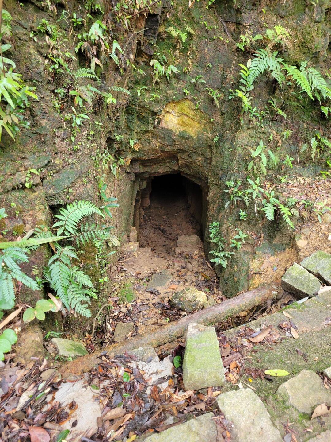 Höhle aus dem Vietnamkrieg