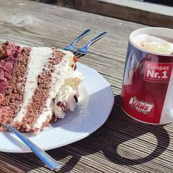Schwarzwälder Kirschtorte mit Kakao...einfach ein muss in dieser Region
