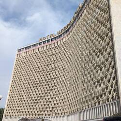 Hotel Uzbekistan, Elli's new favourite building