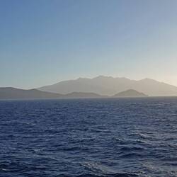 So nahmen wir am Abend Abschied von dieser tollen kleinen Insel.