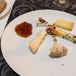 She gave me an extra cheese