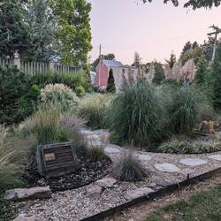 Memorial of the Tavern where George Washington and Benjamin Franklin met for the first time