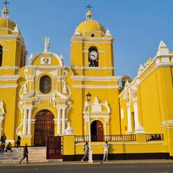 Kathedrale an der Plaza de Armas