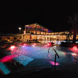 Hotelpool by Night