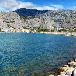 Omiš, Blick von der Mole