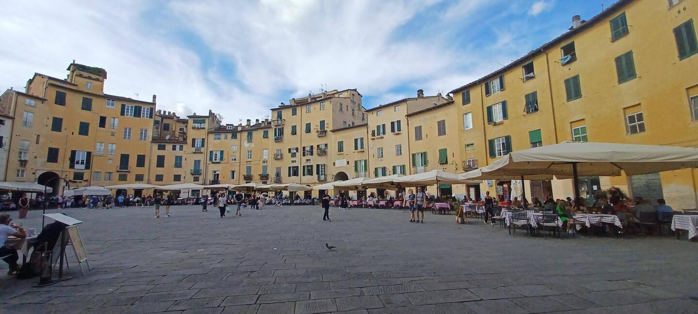 Lucca ist immer eine Reise wert