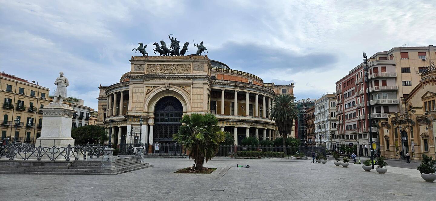 Teatro Politeama Garibaldi