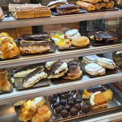 Now this is a pastry shop