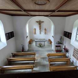 Sie war sogar geöffnet und die Empore war zugänglich!