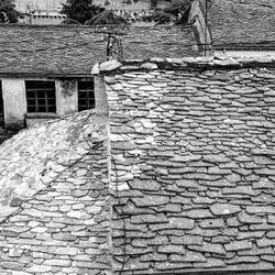 These houses are tiled with these limestone bricks that weigh a lot! The houses are pretty sturdy.