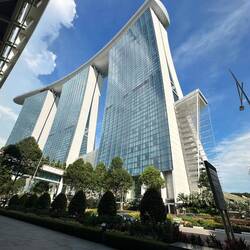 Marina Bay sands hotel