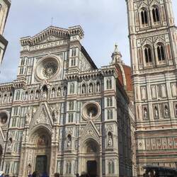 Der Dom Santa Maria del Fiore mit der berühmten Kuppel.