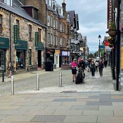 High street, Fort William