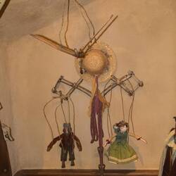 ein Mobile im Kinderzimmer