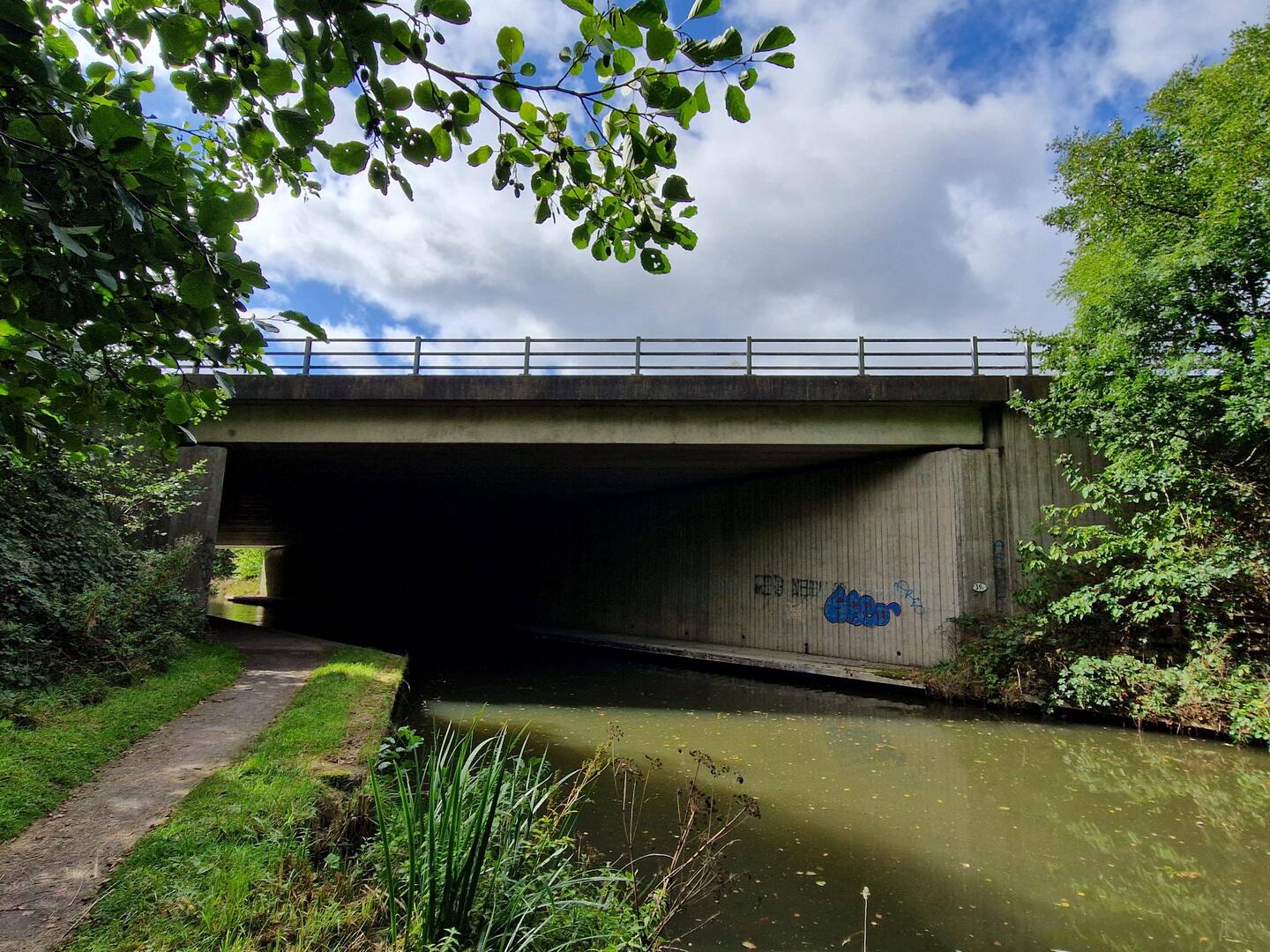 M40 bridge