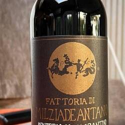 Grosser Vorrat Wein eingekauft in Montefalco