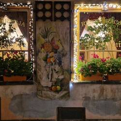 Versierde woningen rond de Grote Markt