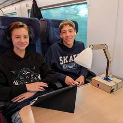 Endlich auch in jedem ICE: die Pomodorolampe zum Arbeiten!