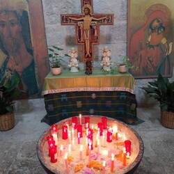 Pilgrim's candles