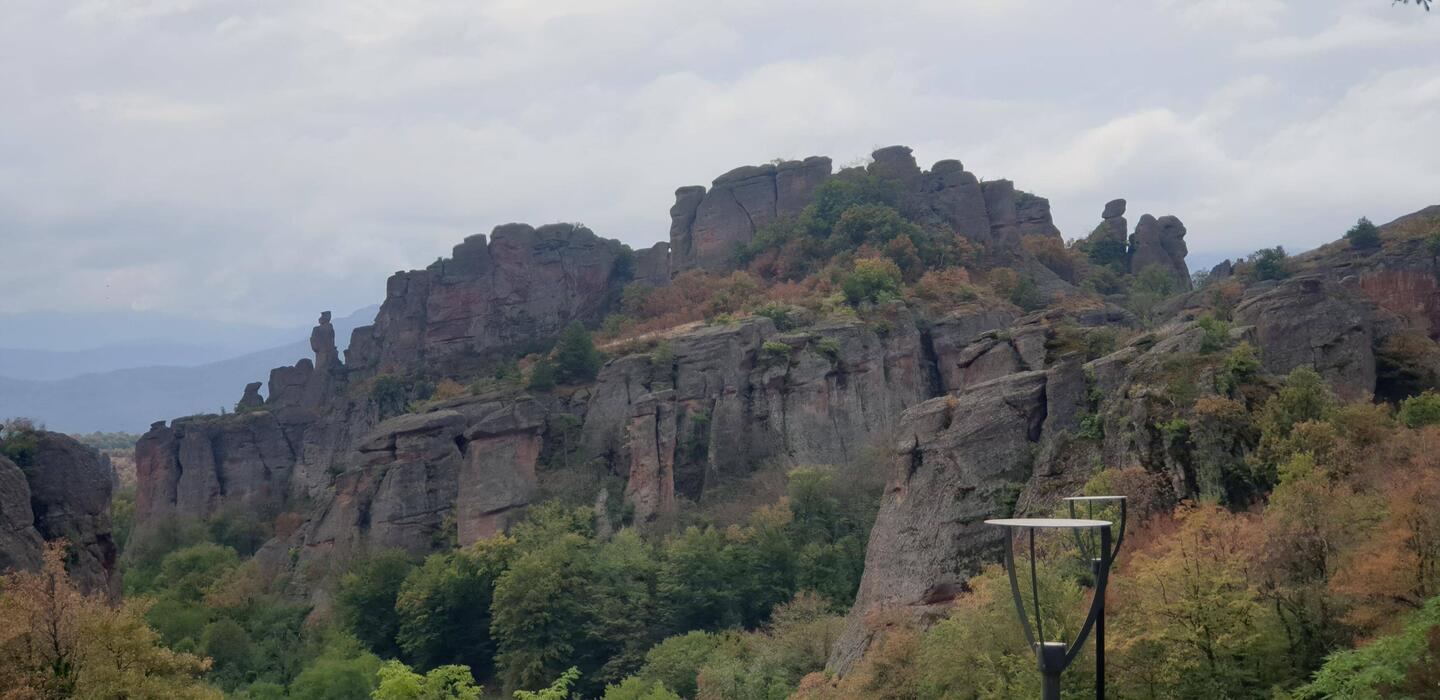 Unterhslb der Laternen ist ein beliebter Startplatz für Heißluftballons
