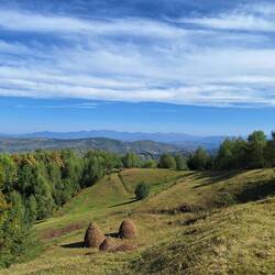 Ein Stück oberhalb vom Haus öffnet sich dieses Panorama