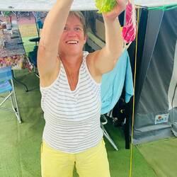 Da wir keine Schwinge zum Trocknen haben, sind Alternativen gefragt🙈😂