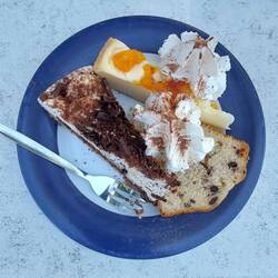 ...gibt's die kleine Trilogie....